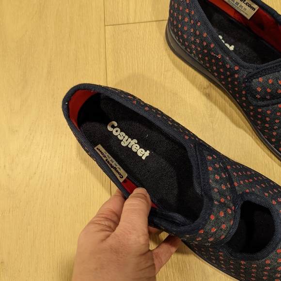 Cosyfeet Navy and Red Polka Dot Mary Jane Shoes extra wide - Picture 9 of 10